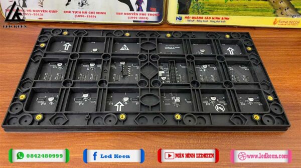 Tấm module led COB P1.8 mặt sau